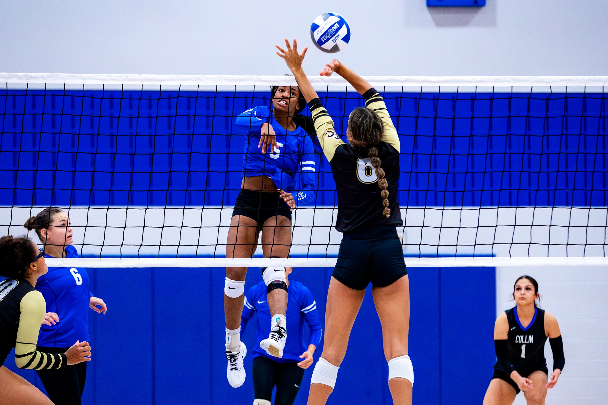Cougars Drop Close Match to Hill
